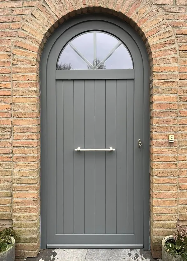 Nouvelle porte de maison