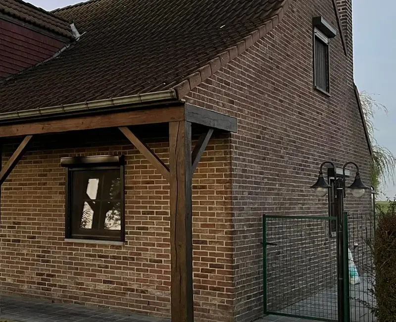 Des nouveaux volets installés sur une villa